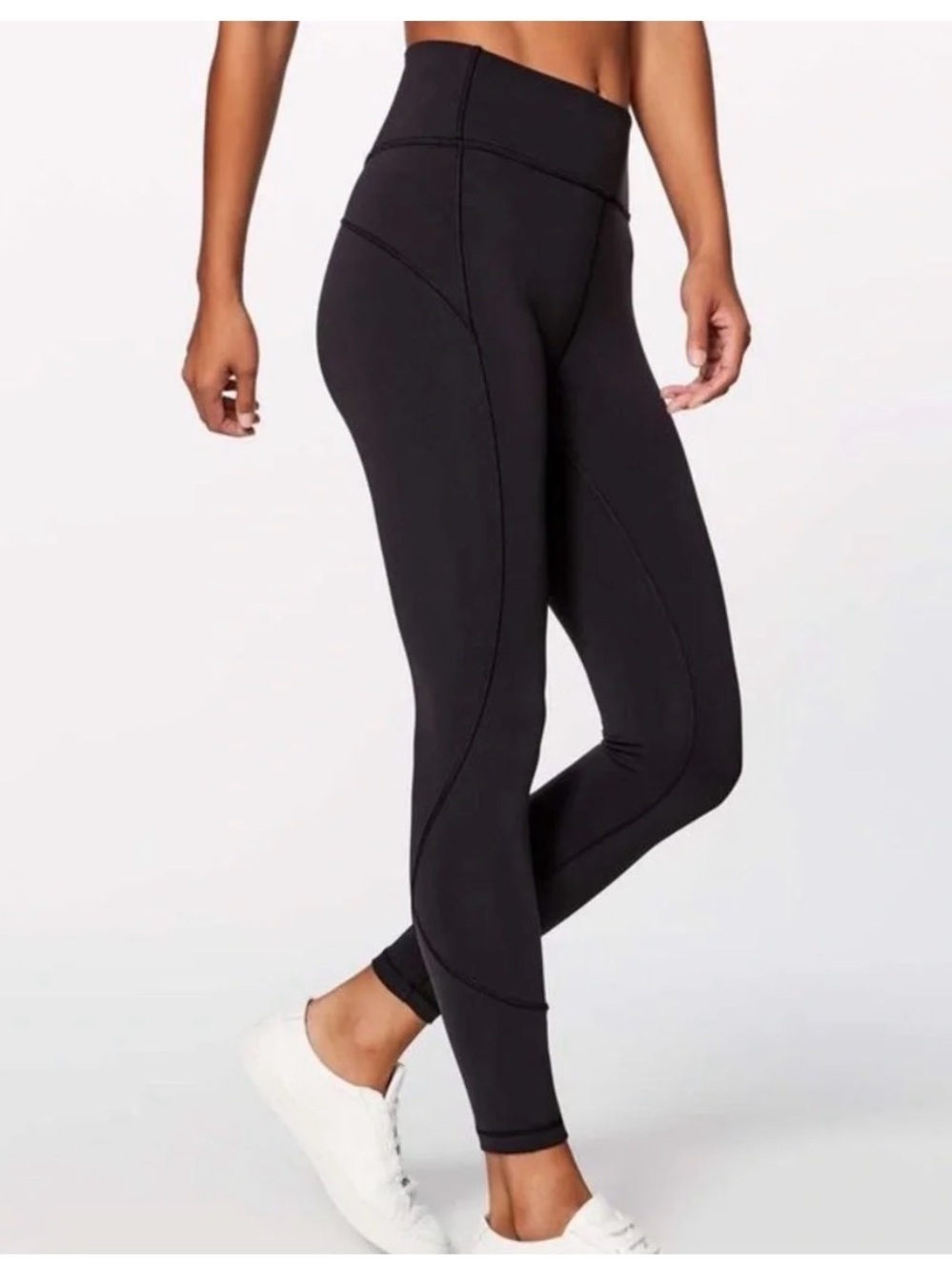 Black Lululemon in-movement leggings